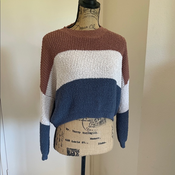 debut Sweaters - Debut Colorblock Crew Neck Sweater - Brown, White, Blue